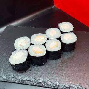 Классический ролл с курицей