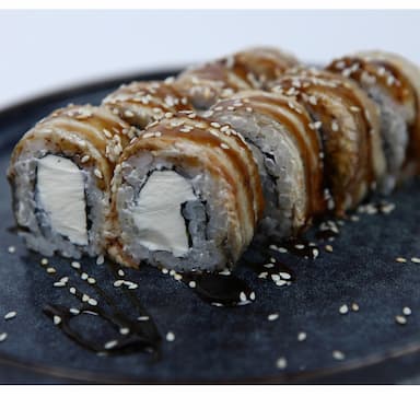 Ролл Филадельфия с угрем