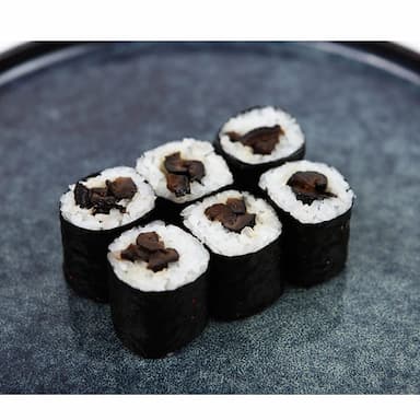 Ролл с грибами шиитаке