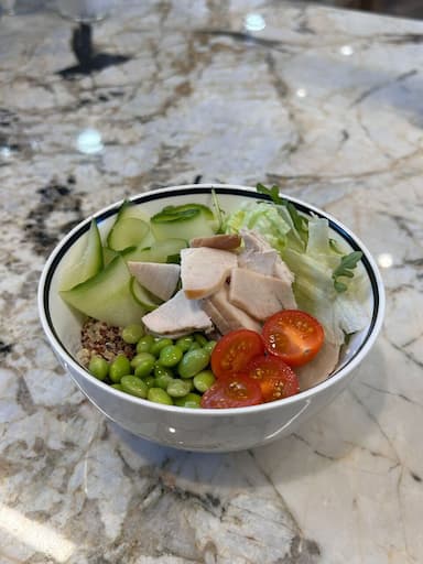 Боул с индейкой терияки