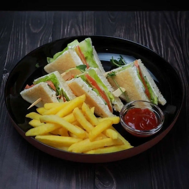 Клаб-сэндвич с лососем