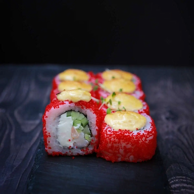 Запеченная калифорния с креветкой